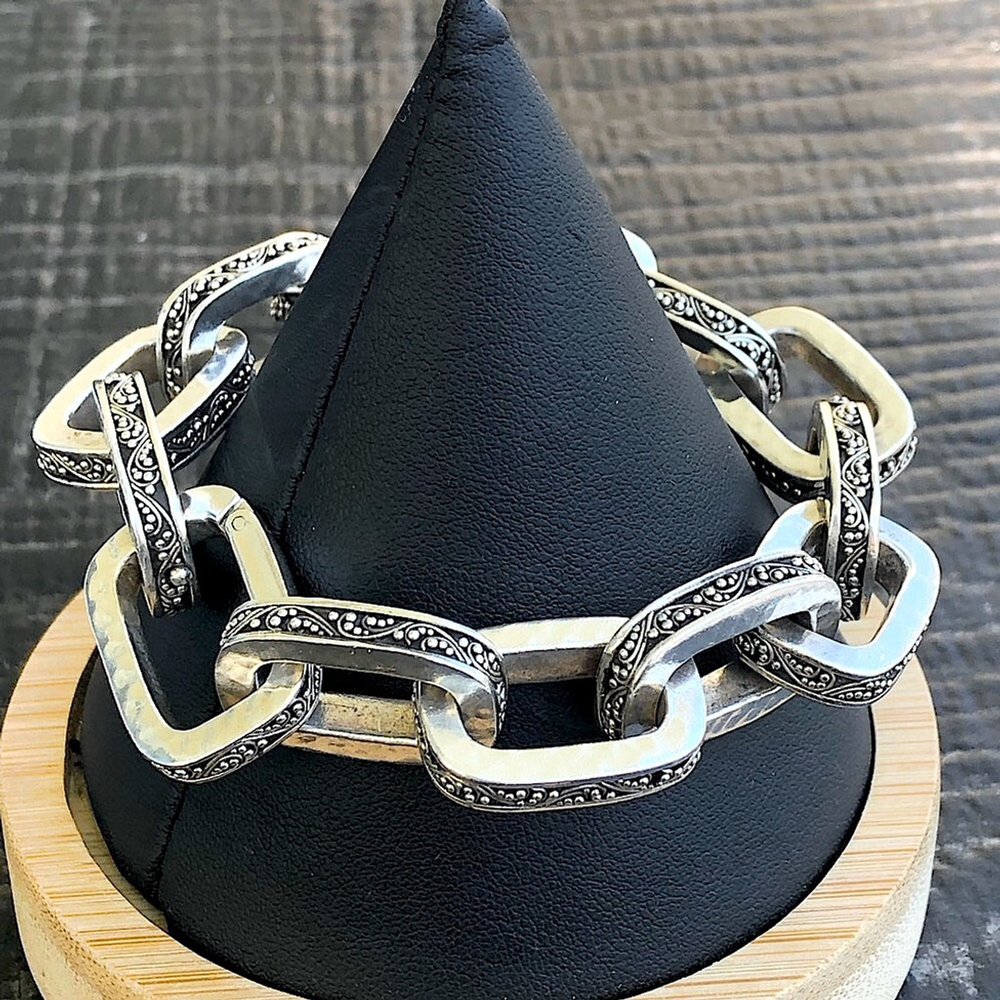 LOIS HILL Oversized Sterling Silver Hammered Link Oxidized Granulated Bracelet